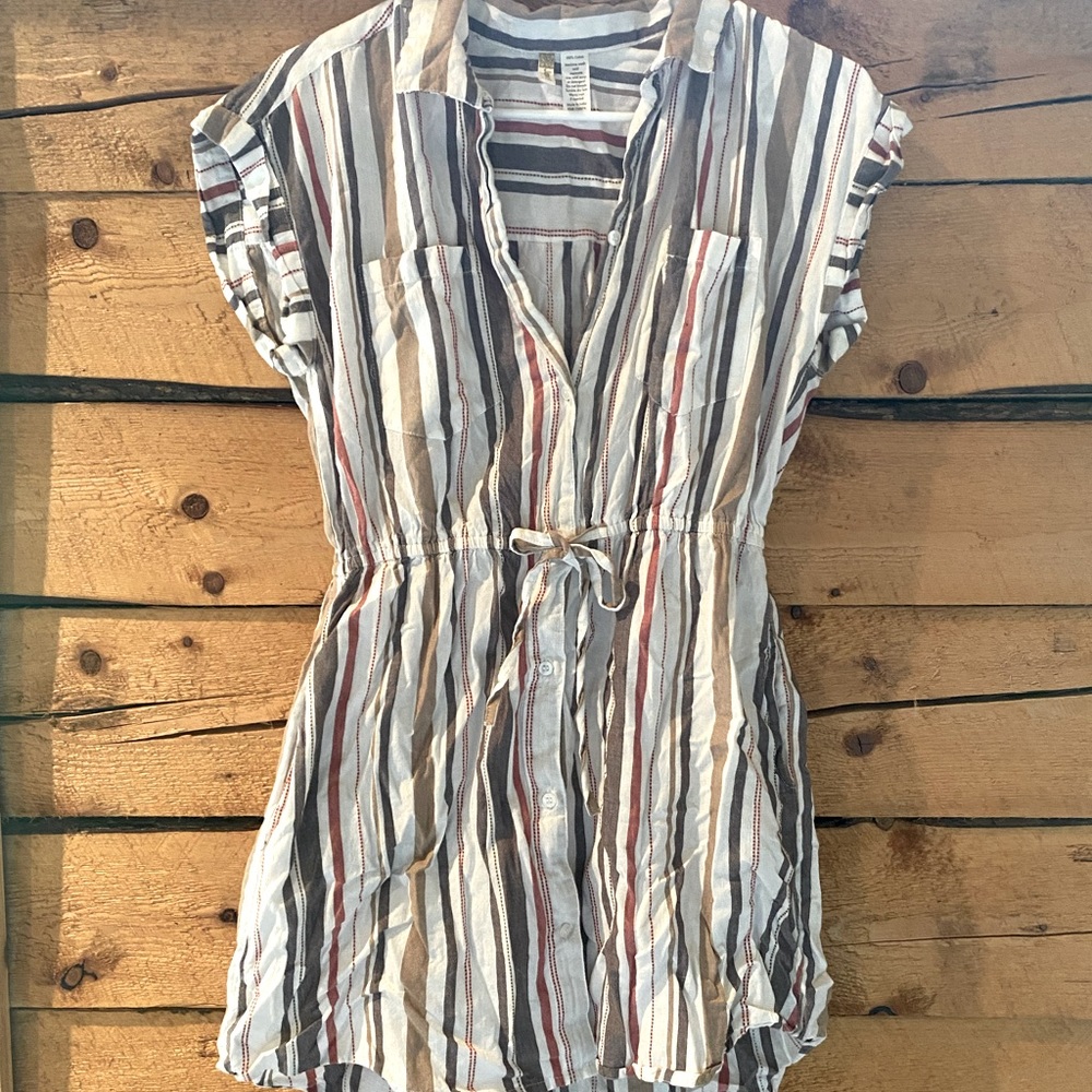 Medium Casual button up summer dress